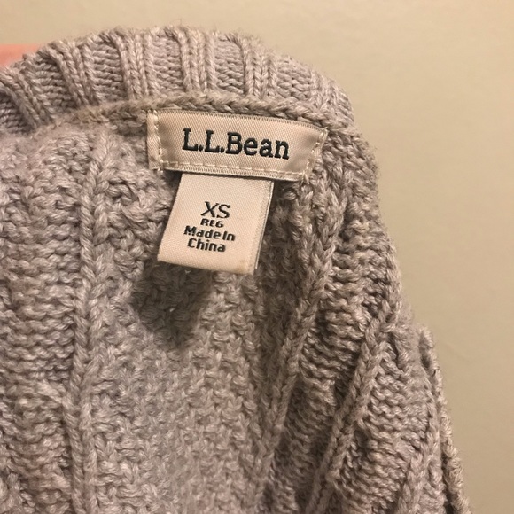 LL Bean Grey Sweater - Picture 4 of 4